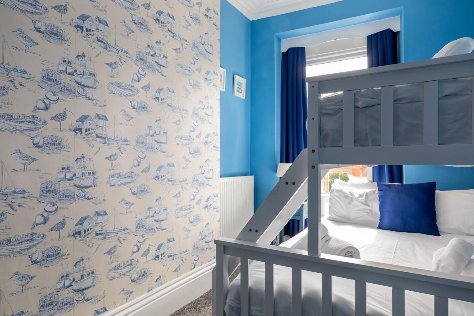 The Cadnant Holiday House Llandudno Bagian luar foto