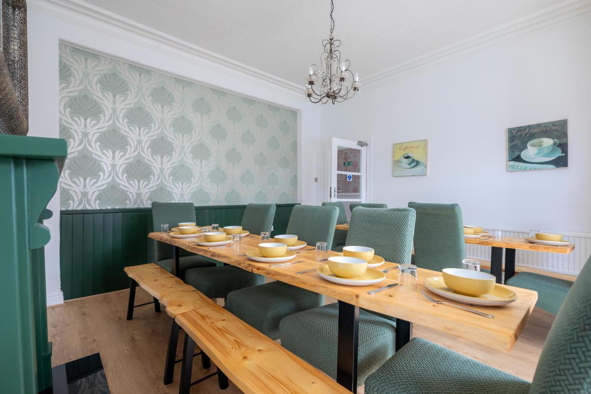 The Cadnant Holiday House Llandudno Bagian luar foto